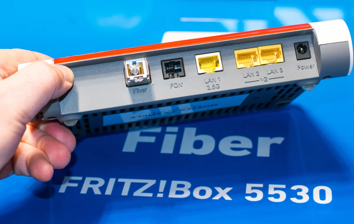 Glasfaser-Router Fritzbox 5530 von AVM